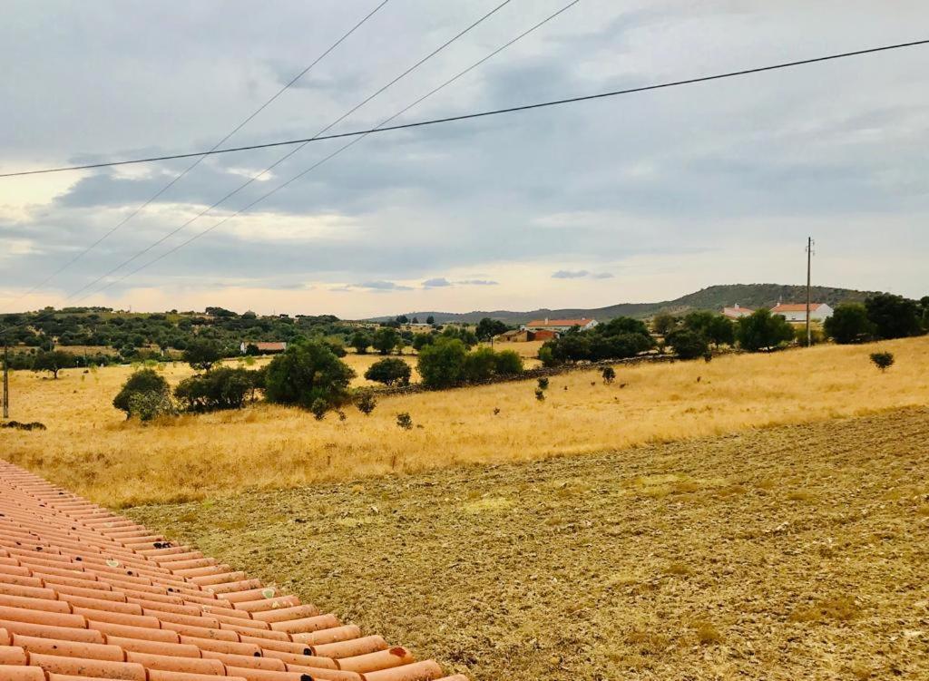 הוילה Outeiro  Casa Da Orada מראה חיצוני תמונה